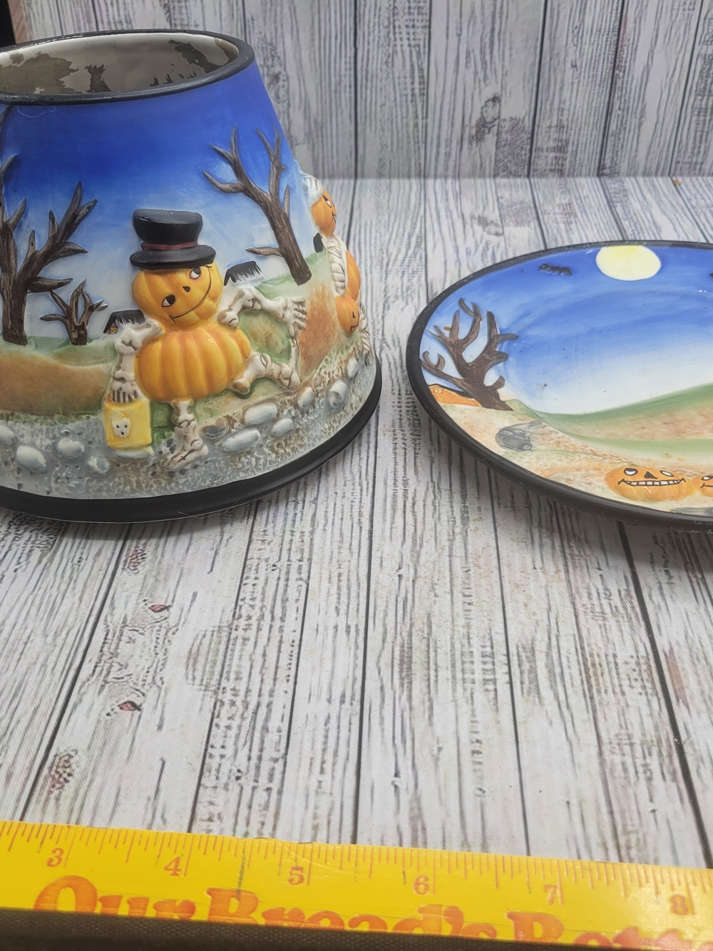 Yankee Candle Retired "Pumpkin Pals" Candle Shade And Plate Set